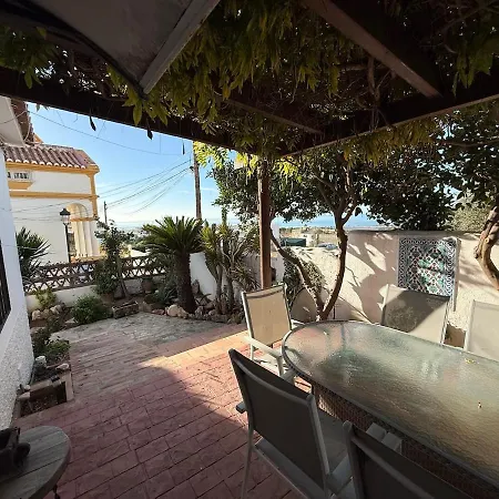 Casa Luise - 3 Bedroom Semesterbostad Nerja
