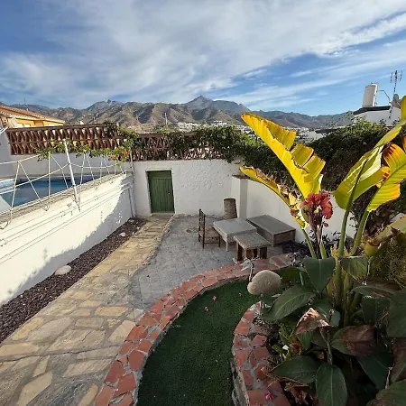 Casa Luise - 3 Bedroom Semesterbostad Nerja
